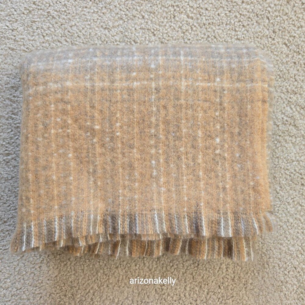 NWOT Wool Tweed Scarf Ralph Lauren Thick Tan - Picture 14 of 16